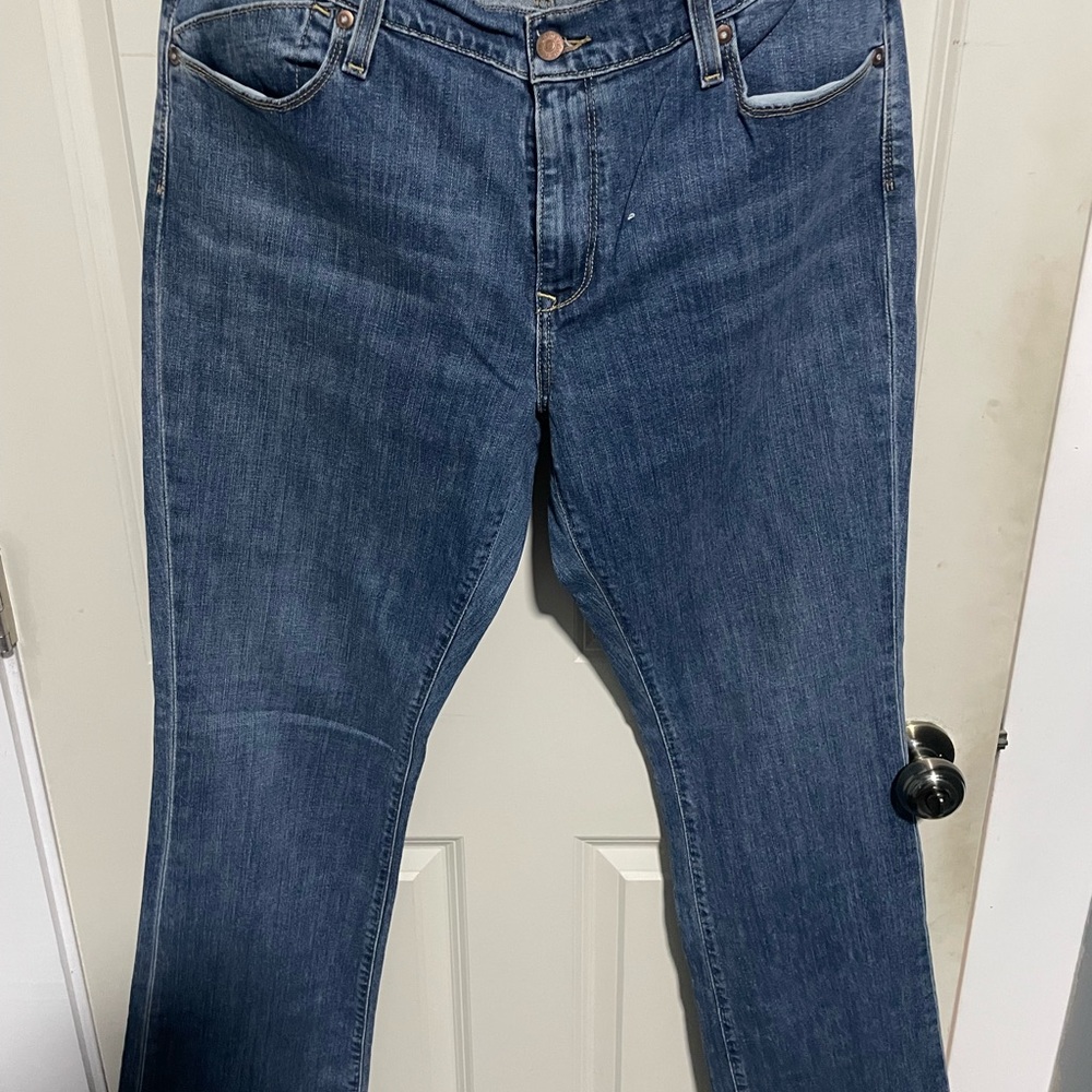 Old Navy Women's Boot Cut Jeans in Dark Blue Mid-Rise